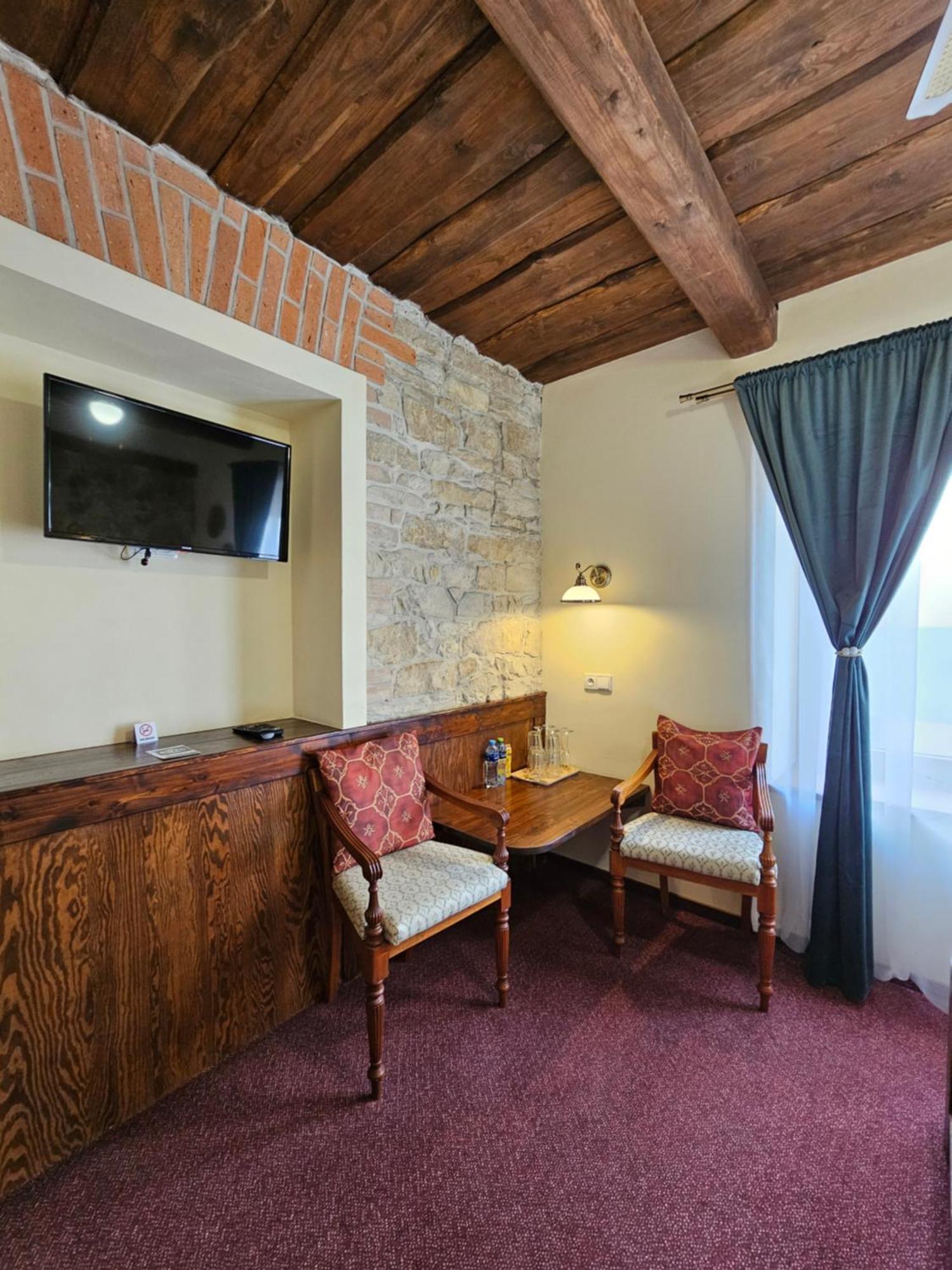 Hotel Galerie Roudnice nad Labem Ngoại thất bức ảnh